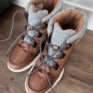 Brand new Sorel boots women’s size 8.5